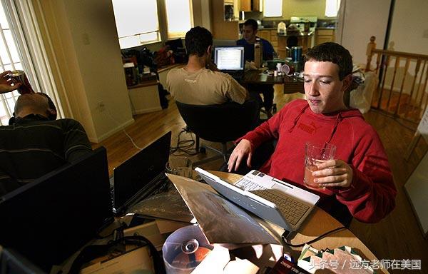 facemash 扎克伯格，facemash 源码（辍学13年后拿到哈佛博士学位）