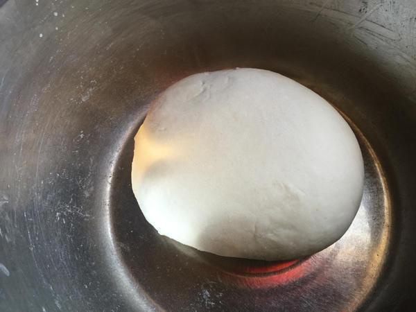 烙馅饼的面怎么和，烙馅饼的面怎么和吃起来柔软（烙好了放一天都是软的）