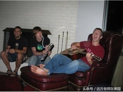 facemash 扎克伯格，facemash 源码（辍学13年后拿到哈佛博士学位）