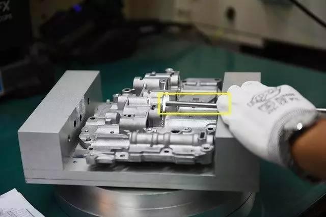 说说现在zf厂复刻最好的一款表是什么，东安变速箱厂究竟是什么神秘科技机构