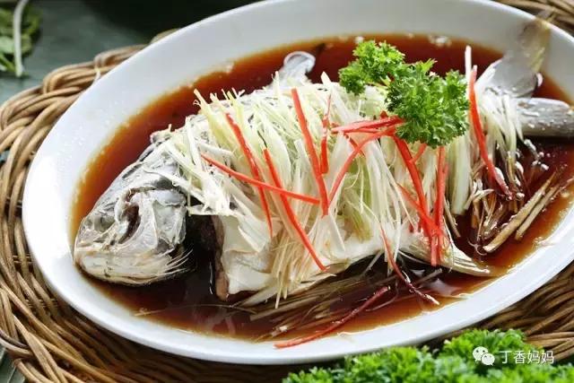 鱼胆有毒吗，鲫鱼鱼胆有毒吗（要是处理鱼时弄破了）