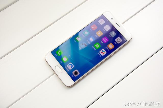oppor11参数配置详情，一款性能全面的实用手机