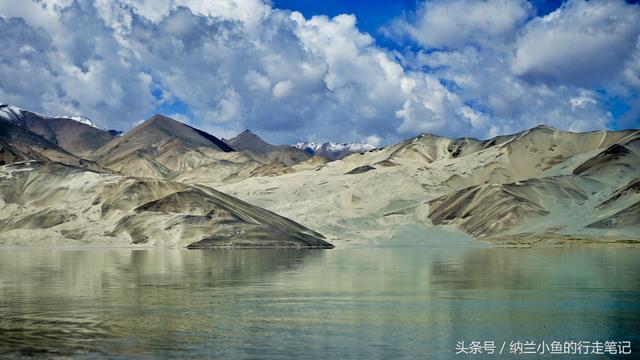 白沙湖在哪里，白沙湖在哪里属于什么地区（探访美丽神奇的南疆白沙湖）