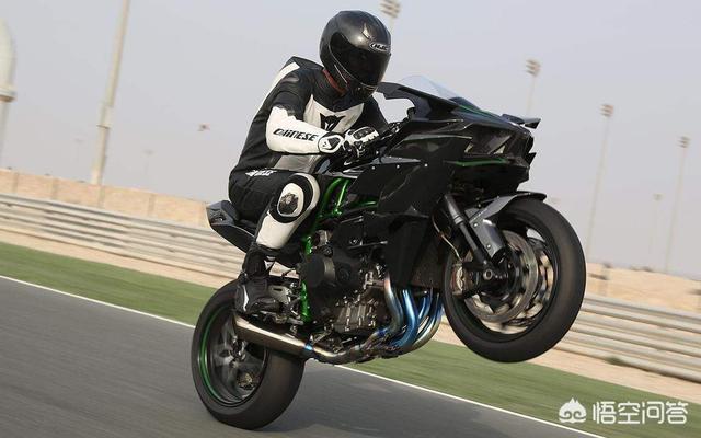 c1增驾摩托车需要考几个科目，考个摩托车驾照要多少钱（增驾摩托车驾照还需要考科目一和科目四吗）