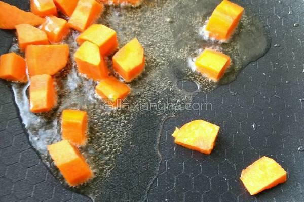 土豆怎么炒好吃，土豆怎么做好吃下饭（一起素炒美味又健康）