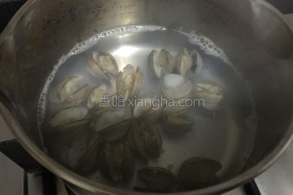 家常蛤蜊蒸蛋做法简单，微波炉蛤蜊炖蛋（蛤蜊炖蛋）