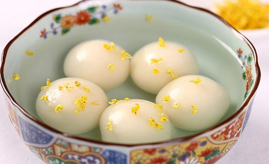 汤圆需要煮多久，汤圆应该煮几分钟（煮速冻汤圆的技巧）