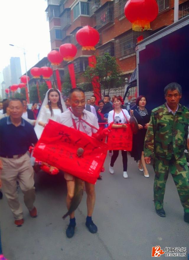 “烧火佬”是什么意思，“烧火佬”（实拍湖南常德一场真实婚礼）