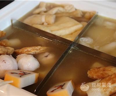 关东煮食材都有哪些，关东煮有什么食材（关东煮#浓汤宝火锅英雄争霸赛#）