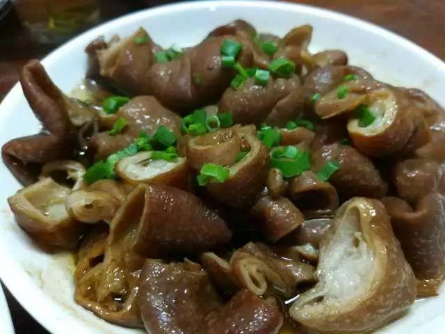 云南个旧工人村，云南个旧工人村视频（仍不知死活猛下一碗饭）