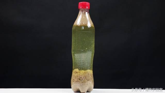 牛奶和可乐隔多久能一起喝吗，看完这个实验会让你吓一跳