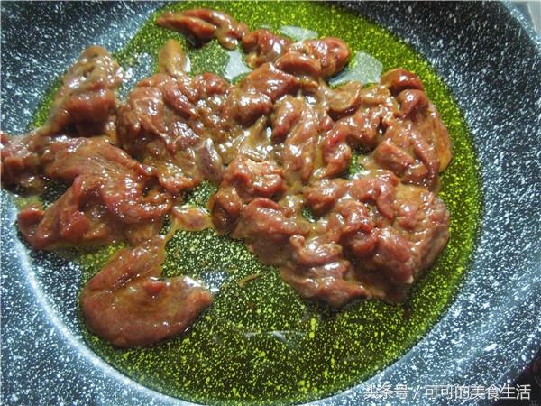 蚝油牛肉的做法，蚝油牛肉的家常做法（超详细蚝油牛肉做法）