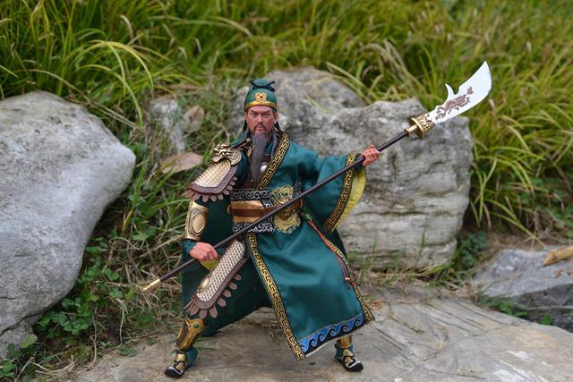 历史哪些人物神仙转世，哪些名人是神仙转世（相传他原来是“神龙”转世）