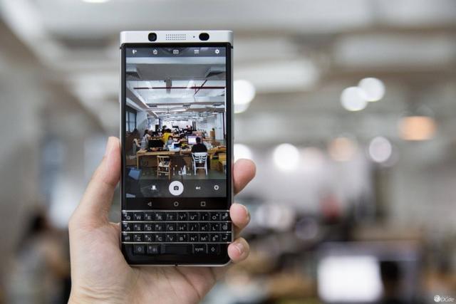 可爱哒凯蒂猫来啦 九宫格元气表情包，微信头像，凯蒂猫头像|可爱哒凯蒂猫来啦 九宫格元气表情包（一起来回顾这十个信仰之力爆表的品牌）