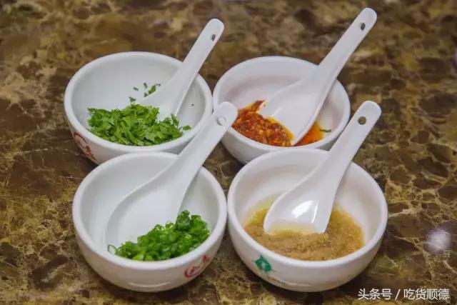 斑鱼火锅是什么鱼，斑鱼火锅的鱼是什么鱼（风靡深莞的斑鱼火锅现已驾临顺德乐从）