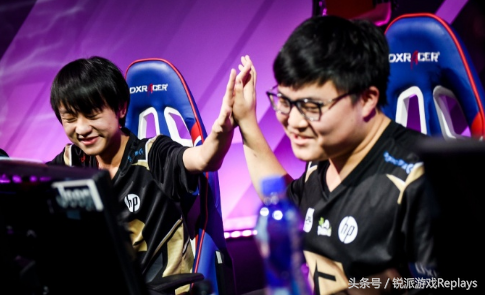 ouo是什么意思，缓期徒刑是什么意思（队员直播时脱裤子）