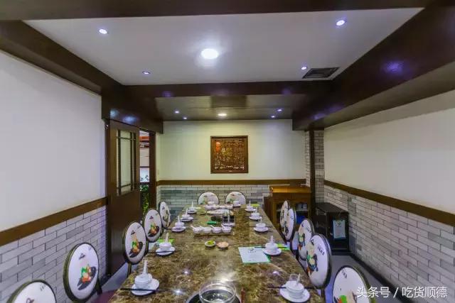 斑鱼火锅是什么鱼，斑鱼火锅的鱼是什么鱼（风靡深莞的斑鱼火锅现已驾临顺德乐从）