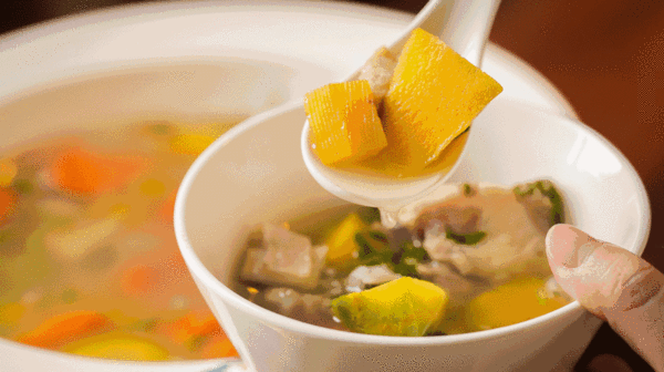 喝羊肉汤会胖吗，每天早上喝羊肉汤会长胖吗（喝错汤还会也会变胖）