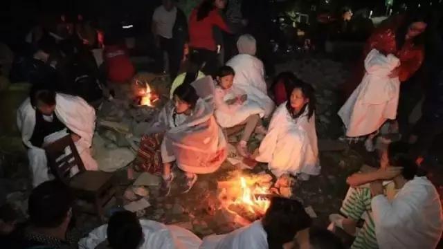 九寨沟地震13人遇难，九寨沟地震亲历游客