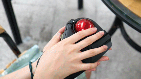 宜丽客鼠标怎么使用，宜丽客鼠标驱动（这个鼠标多达10枚自定义按键）