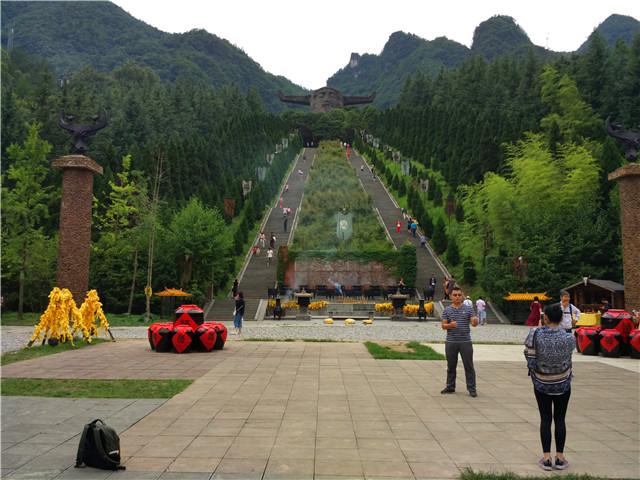 去神农架旅游需要准备什么，神农架自驾游准备哪些东西（史上最实用神农架自驾游攻略）