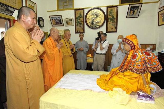 圆寂是什么意思，圆寂是什么意思（高僧离世为啥叫“圆寂”）