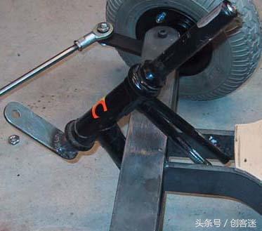 手工制作小汽车图片，手工简单制作小汽车（在家给小孩子制作一辆电动四轮小车）