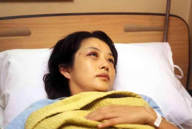 一代女星崔真实自杀后，女儿又惨遭家暴，家族因何屡出悲剧？