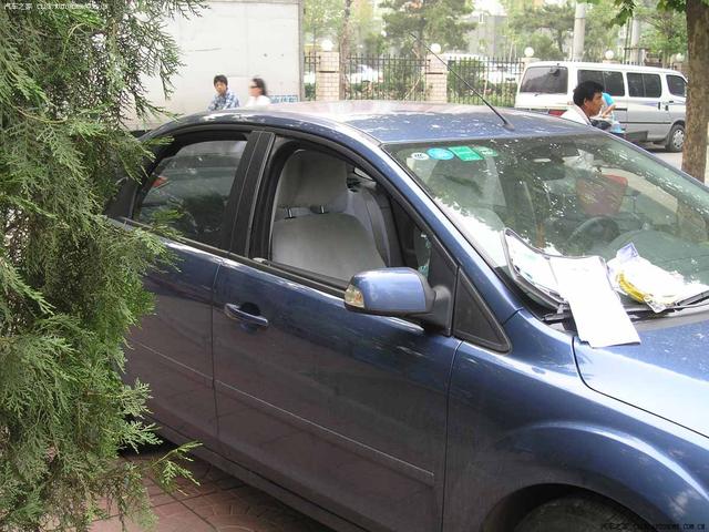 新车异味大如何除异味，新车去除甲醛最好方法（怎样做到快速有效的除异味呢）