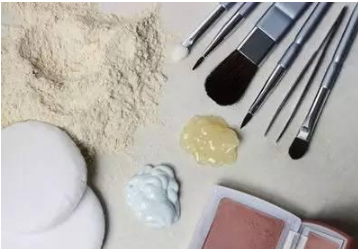 指甲油保质期是多久，一般指甲油的保质期是多长时间（你买的化妆品都是有保质期的）