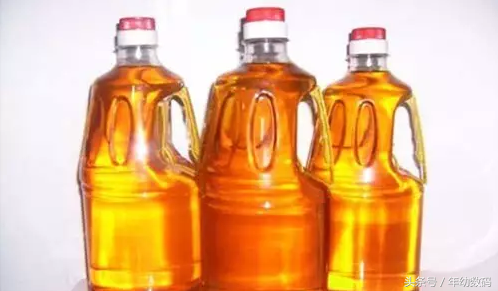 手机屏幕有划痕怎么办，苹果手机屏幕有划痕怎么修复（手机屏幕有划痕）