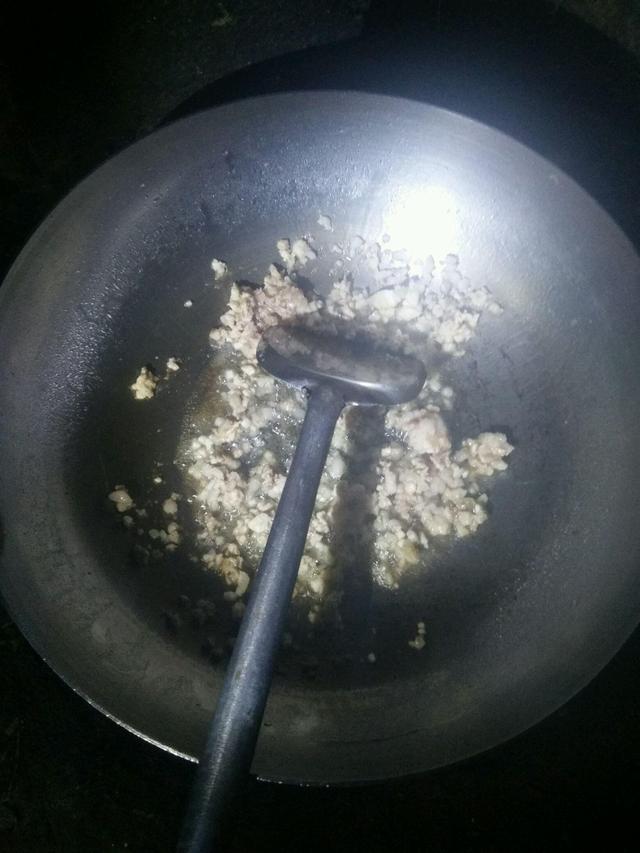 如何做肉沫土豆泥好吃，肉沫土豆泥盖饭图片（肉末土豆泥）