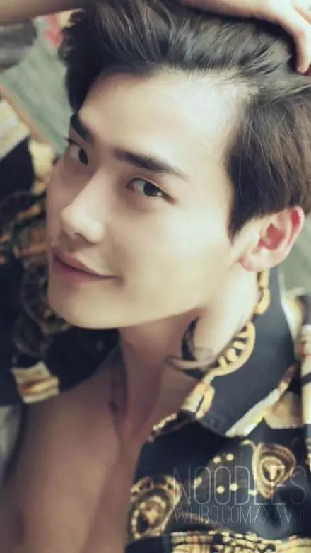 exo狼族少年少女,狼族少年EXO,微信头像(韩流暖男名单,总有一款适合你) exo狼族少年少女,狼族少年EXO,微信头像(韩流暖男名单,总有一款适合你)