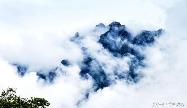 德钦县景点，迪庆德钦县十大旅游景点（深入香格里拉）