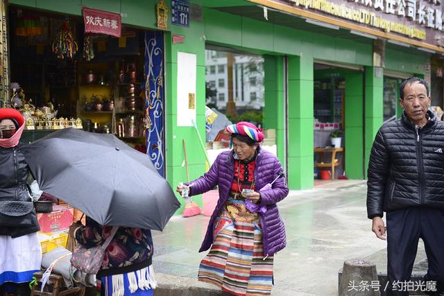 德钦县景点，迪庆德钦县十大旅游景点（深入香格里拉）