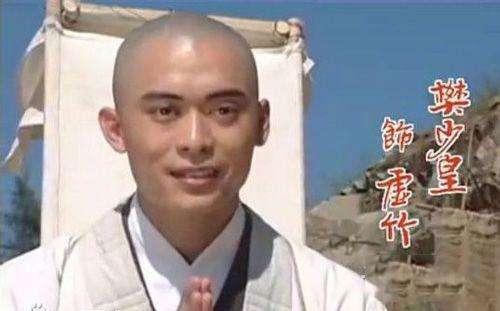 吴奇隆在哪部电视剧中饰演战狼这个角色，吴奇隆在哪部电视剧中饰演战狼这个角色的（从小打到大 吴京也不怕）