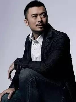 吴奇隆在哪部电视剧中饰演战狼这个角色，吴奇隆在哪部电视剧中饰演战狼这个角色的（从小打到大 吴京也不怕）