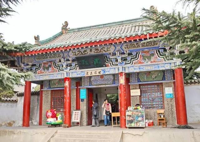 程颢和程颐是什么关系，程颐,程颢是哪里人（兄弟二人被合称为“二程”）