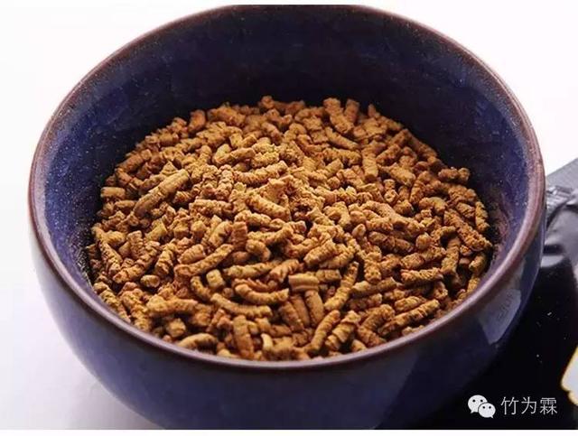 黑苦荞的用途有哪些，黑苦荞有什么药用价值（新型健康茶饮品 黑苦荞茶）