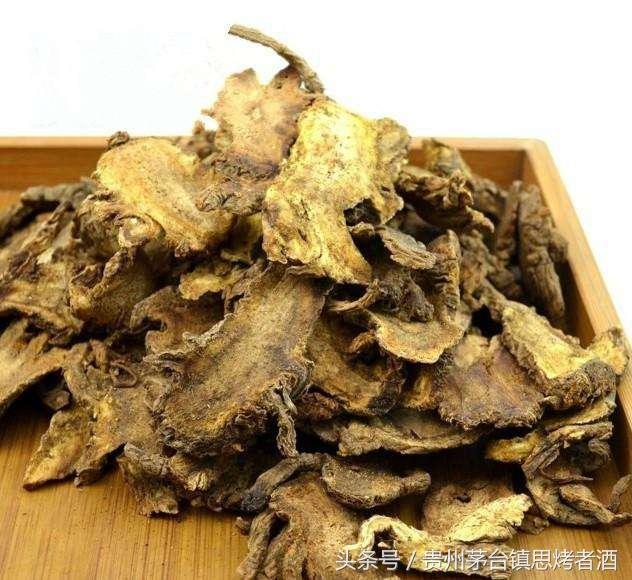 牙疼可以喝白酒吗，牙痛含酒有效果吗（那是你还不知道如何泡齿痛酒）