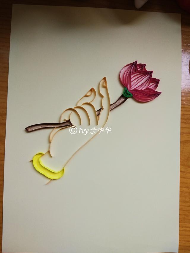 佛手莲花的寓意，看绝美的衍纸佛手莲花