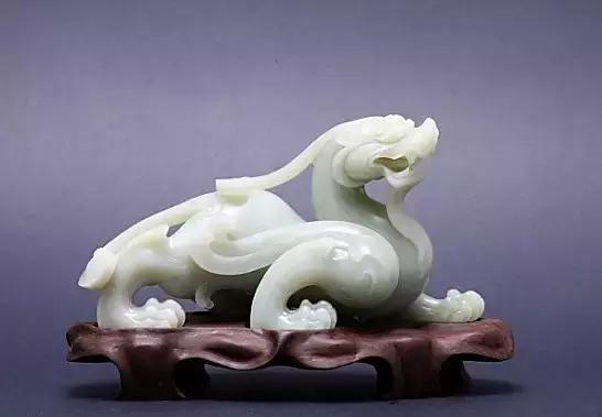 观音摆放最佳朝向，三种人不宜拜观音（观音、貔貅、麒麟摆件在家如何正确的摆放）