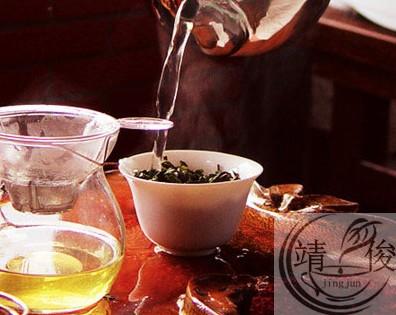 铁观音怎么泡才正确，铁观音多少钱一斤（简单又好记的铁观音的泡法）