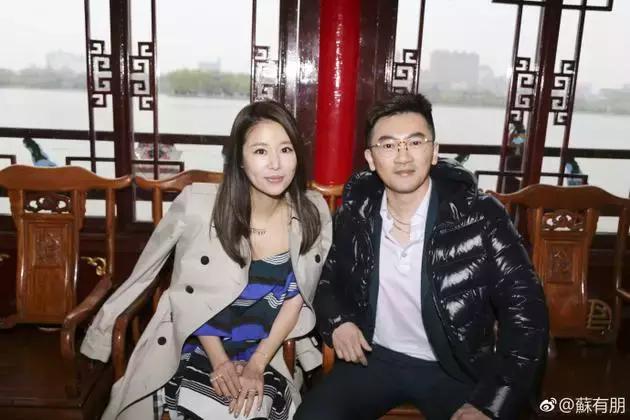 终于找到苏有朋至今未婚的原因了，大概是戏里的女主角都嫁人了