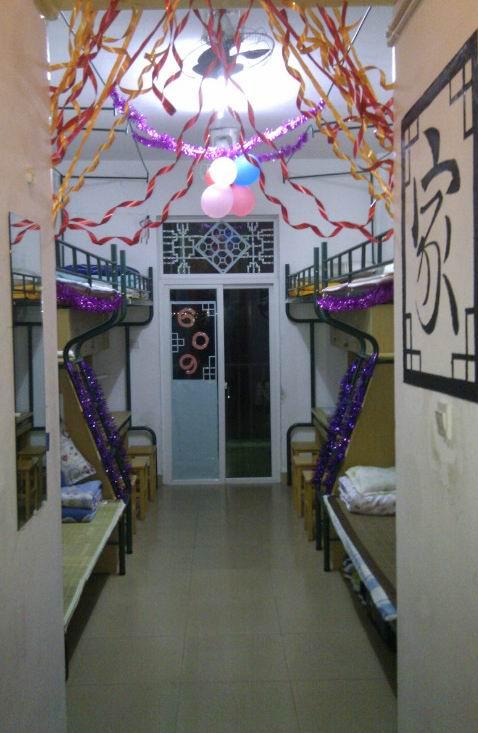 通化师范学院宿舍，2021级通化师范学院新生开学时间和入学指南及入学军训考试（盘点大学里那些温馨的宿舍）