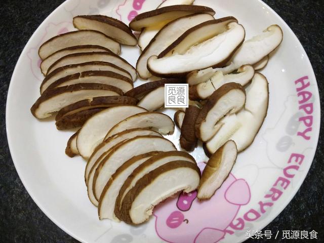 减肥食谱家常菜，减肥家常菜做法大全（肉丝搭配这三样蔬菜）