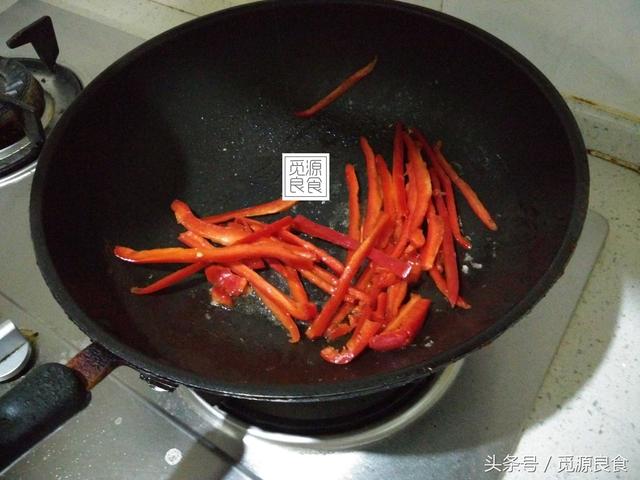 减肥食谱家常菜，减肥家常菜做法大全（肉丝搭配这三样蔬菜）