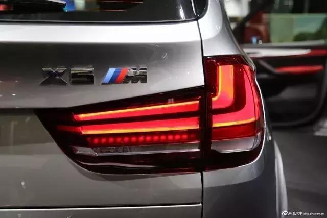 drivemode什么意思汽车上，汽车上的drlvemode是什么意思（汽车屁股上的字母代表什么）