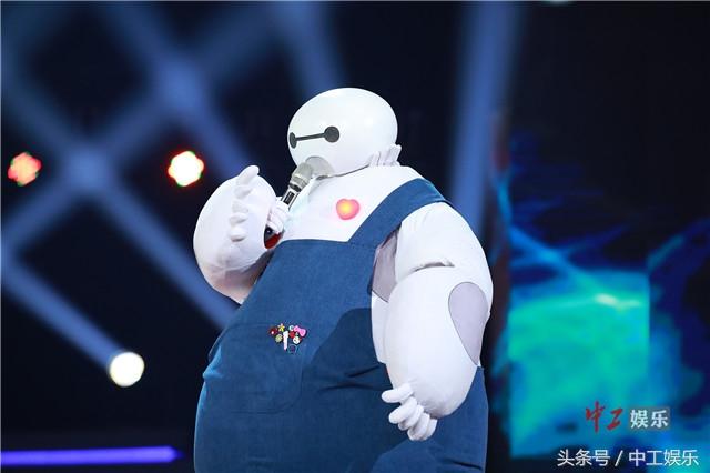 蒙面女人深爱一个男人，《蒙面》唱将现场示爱Ella老公