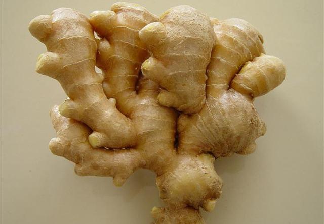 白醋加姜片三天祛斑，医院祛雀斑一般多少钱（止咳、消食、祛斑）